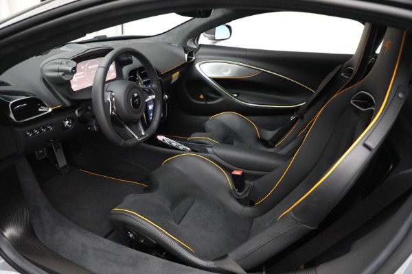 New 2023 McLaren Artura Vision for sale Sold at Alfa Romeo of Greenwich in Greenwich CT 06830 23