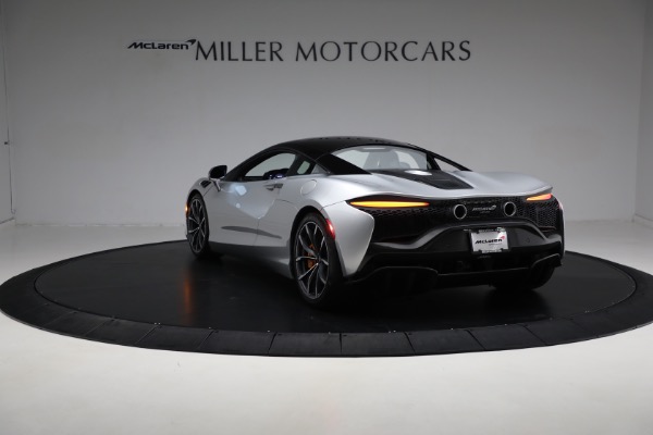 New 2023 McLaren Artura Vision for sale Sold at Alfa Romeo of Greenwich in Greenwich CT 06830 5