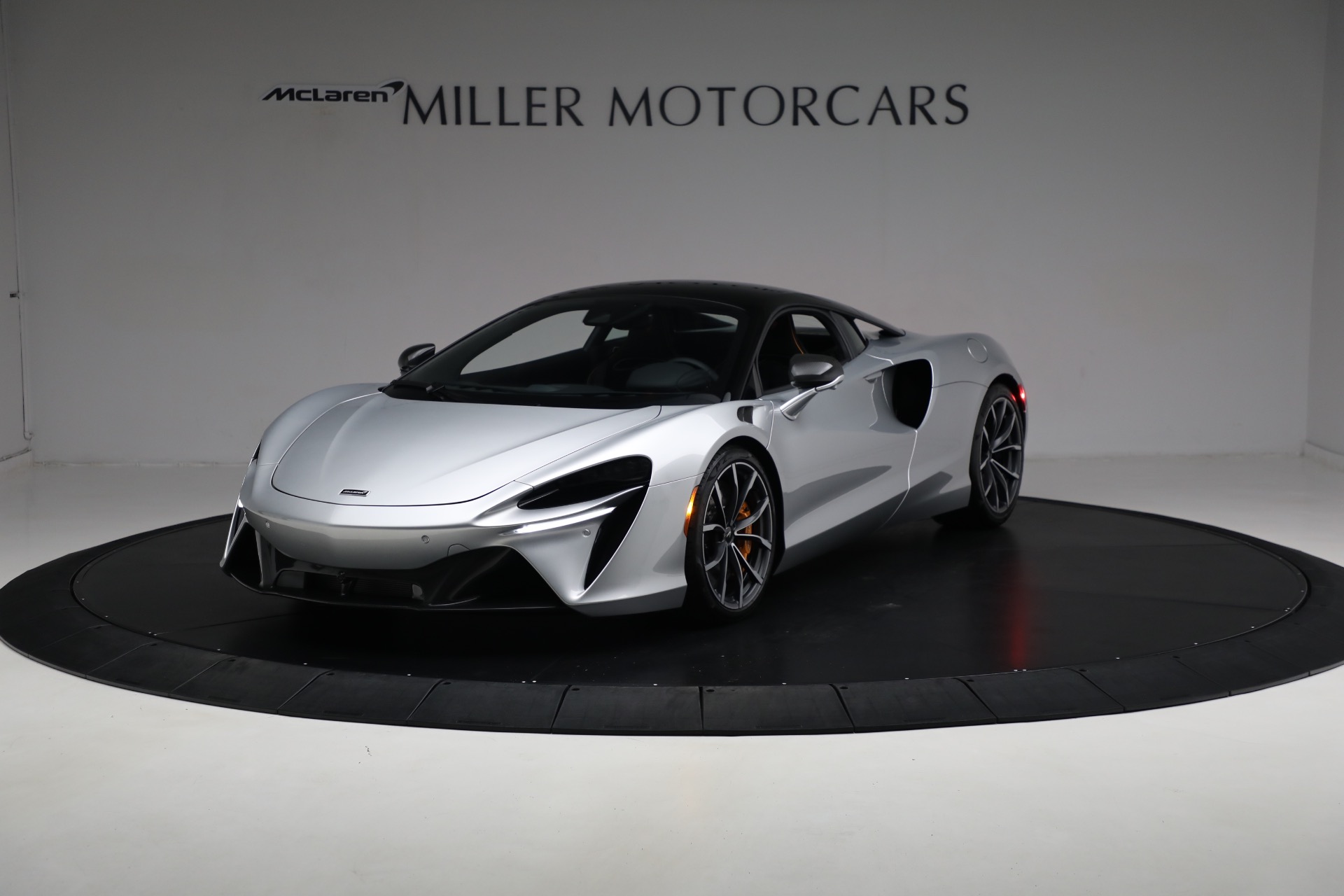New 2023 McLaren Artura Vision for sale Sold at Alfa Romeo of Greenwich in Greenwich CT 06830 1