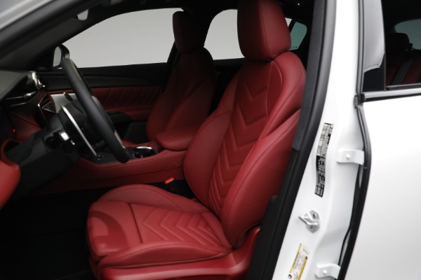 New 2024 Maserati Grecale Modena for sale Sold at Alfa Romeo of Greenwich in Greenwich CT 06830 28