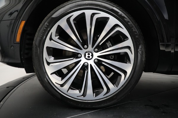 New 2024 Bentley Bentayga EWB Azure V8 for sale $317,660 at Alfa Romeo of Greenwich in Greenwich CT 06830 17