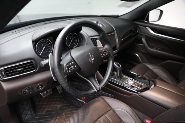 Used 2022 Maserati Levante Modena for sale $69,900 at Alfa Romeo of Greenwich in Greenwich CT 06830 28