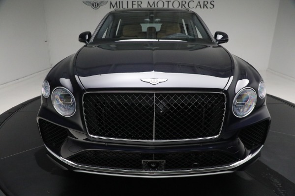 New 2024 Bentley Bentayga EWB V8 for sale Sold at Alfa Romeo of Greenwich in Greenwich CT 06830 15