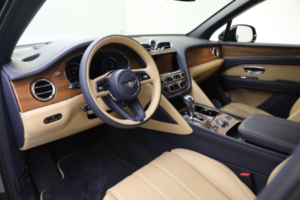 New 2024 Bentley Bentayga EWB V8 for sale Sold at Alfa Romeo of Greenwich in Greenwich CT 06830 18