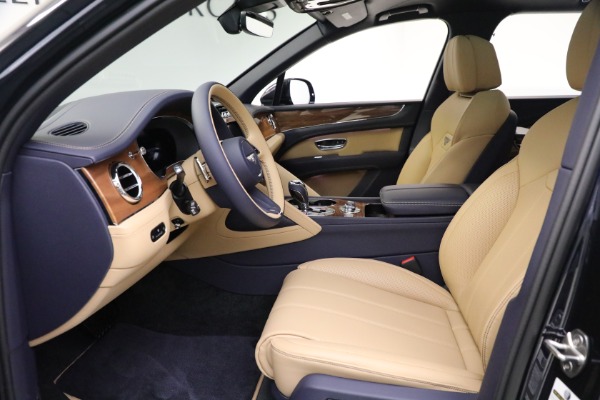 New 2024 Bentley Bentayga EWB V8 for sale Sold at Alfa Romeo of Greenwich in Greenwich CT 06830 19
