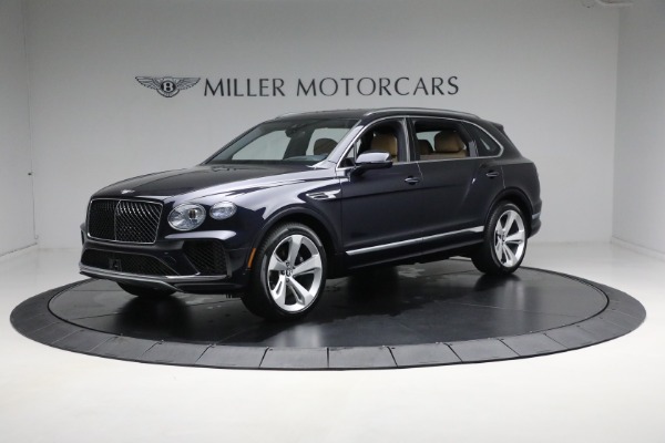 New 2024 Bentley Bentayga EWB V8 for sale $271,585 at Alfa Romeo of Greenwich in Greenwich CT 06830 2