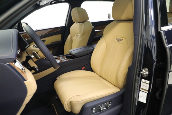 New 2024 Bentley Bentayga EWB V8 for sale Sold at Alfa Romeo of Greenwich in Greenwich CT 06830 20
