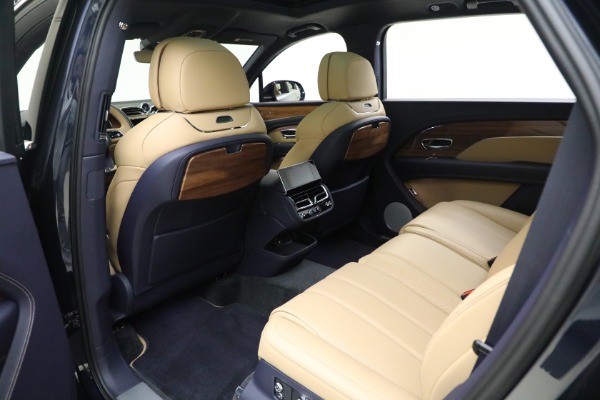 New 2024 Bentley Bentayga EWB V8 for sale Sold at Alfa Romeo of Greenwich in Greenwich CT 06830 22