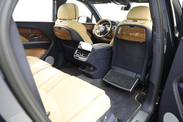 New 2024 Bentley Bentayga EWB V8 for sale Sold at Alfa Romeo of Greenwich in Greenwich CT 06830 26