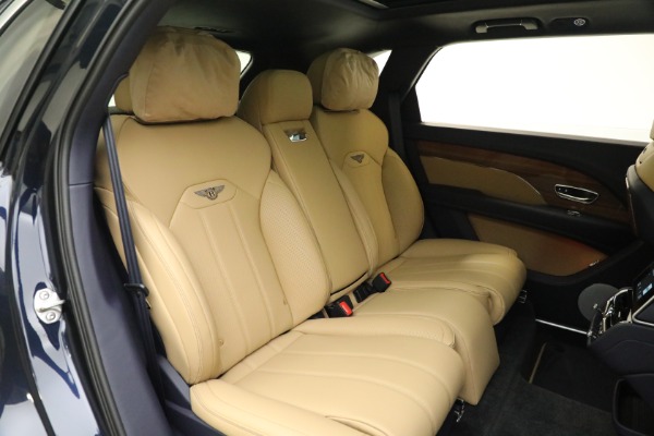 New 2024 Bentley Bentayga EWB V8 for sale Sold at Alfa Romeo of Greenwich in Greenwich CT 06830 28