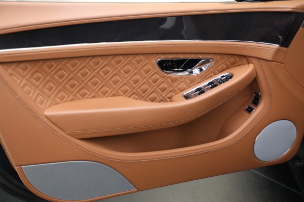 Used 2022 Bentley Continental GT V8 for sale Sold at Alfa Romeo of Greenwich in Greenwich CT 06830 18