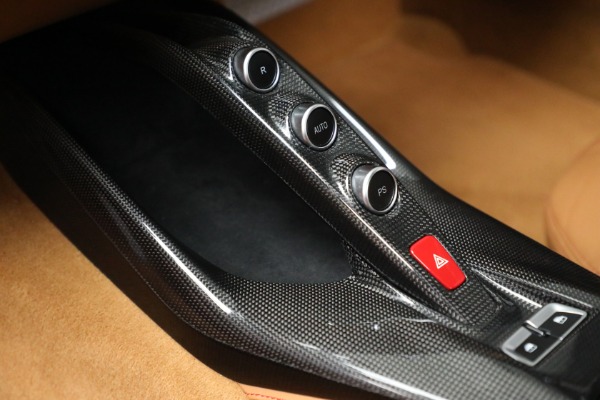 Used 2019 Ferrari 812 Superfast for sale Sold at Alfa Romeo of Greenwich in Greenwich CT 06830 18