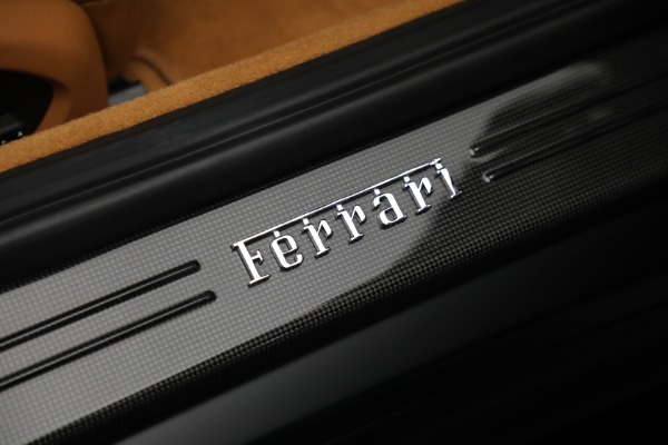 Used 2019 Ferrari 812 Superfast for sale Sold at Alfa Romeo of Greenwich in Greenwich CT 06830 22