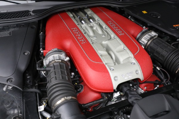 Used 2019 Ferrari 812 Superfast for sale Sold at Alfa Romeo of Greenwich in Greenwich CT 06830 25