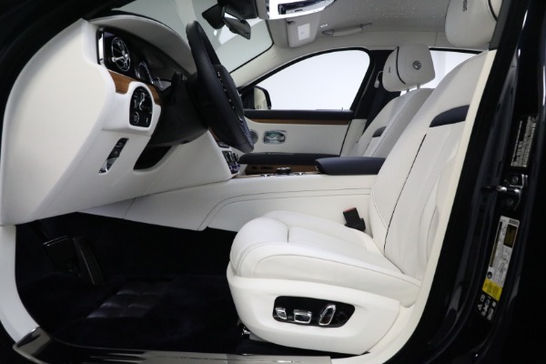 Used 2022 Rolls-Royce Ghost for sale Sold at Alfa Romeo of Greenwich in Greenwich CT 06830 18