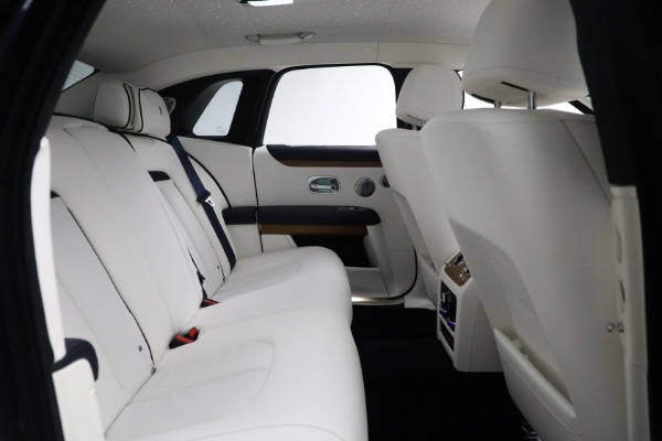 Used 2022 Rolls-Royce Ghost for sale Sold at Alfa Romeo of Greenwich in Greenwich CT 06830 27