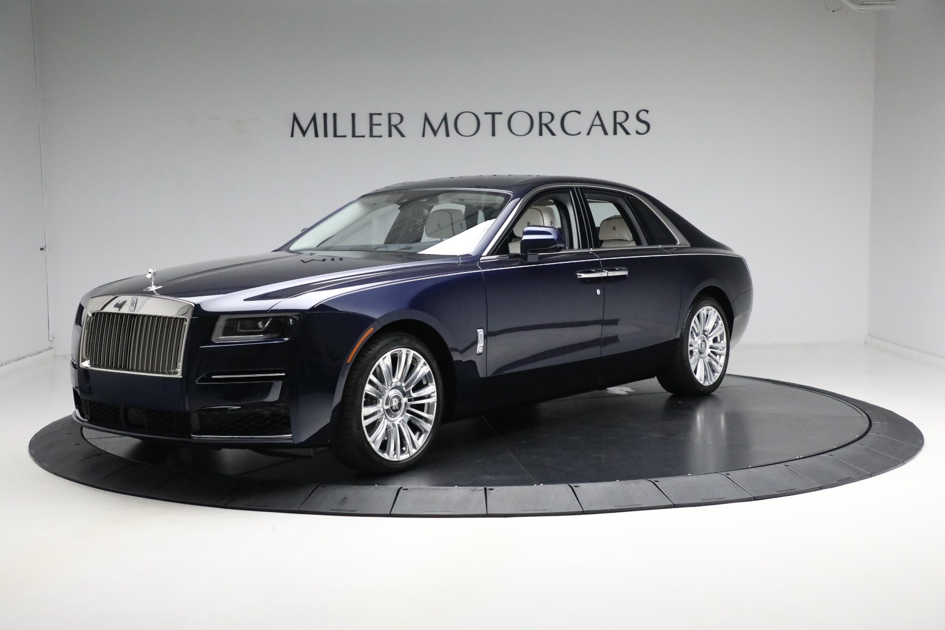 Used 2022 Rolls-Royce Ghost for sale Sold at Alfa Romeo of Greenwich in Greenwich CT 06830 1