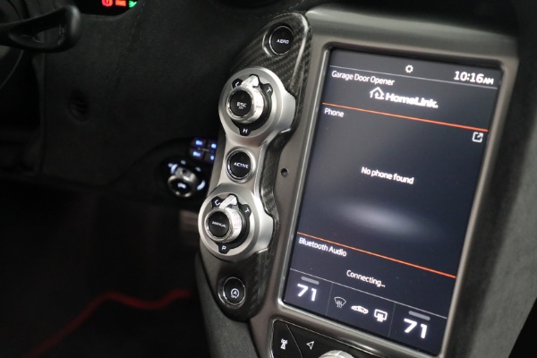Used 2019 McLaren 720S for sale Sold at Alfa Romeo of Greenwich in Greenwich CT 06830 28