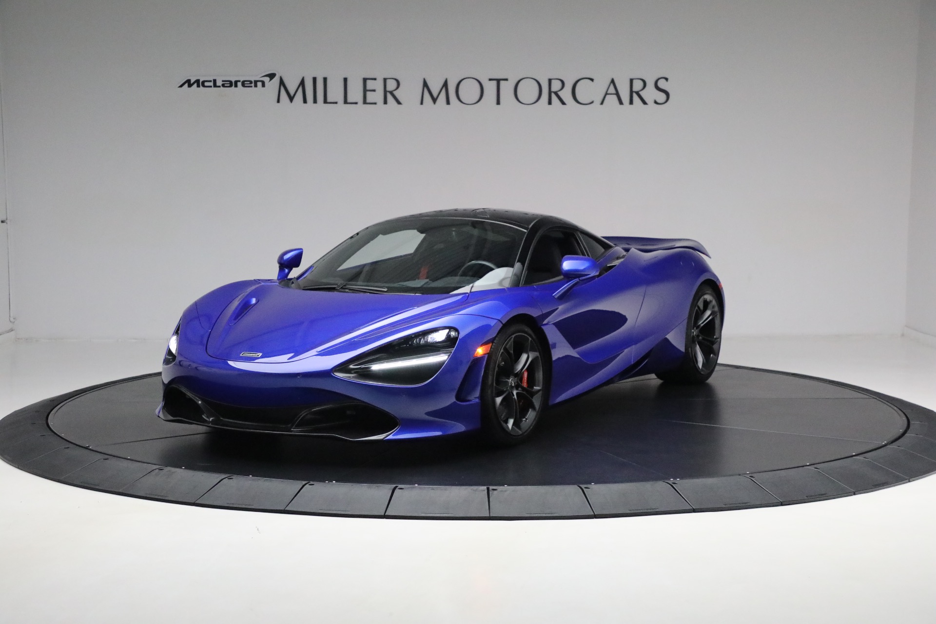 Used 2019 McLaren 720S for sale Sold at Alfa Romeo of Greenwich in Greenwich CT 06830 1