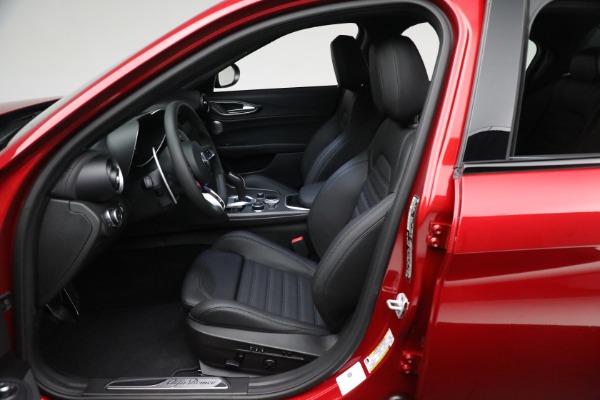 New 2024 Alfa Romeo Giulia Quadrifoglio for sale Sold at Alfa Romeo of Greenwich in Greenwich CT 06830 20