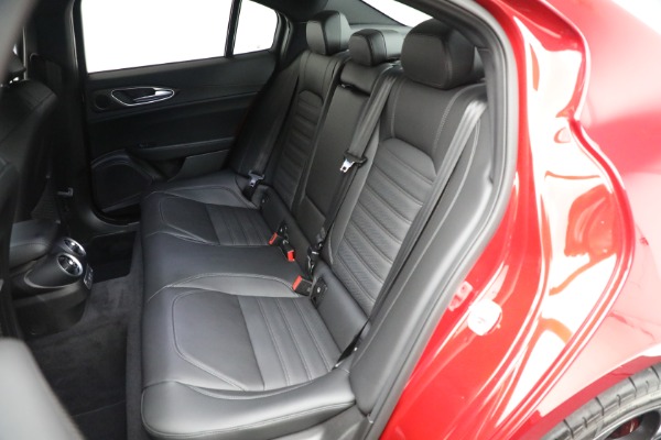 New 2024 Alfa Romeo Giulia Quadrifoglio for sale Sold at Alfa Romeo of Greenwich in Greenwich CT 06830 27