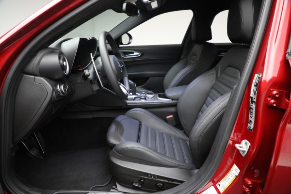 Used 2024 Alfa Romeo Giulia Quadrifoglio for sale Sold at Alfa Romeo of Greenwich in Greenwich CT 06830 14