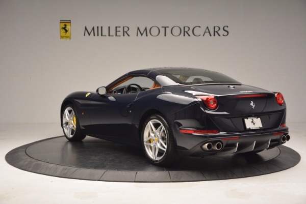 Used 2015 Ferrari California T for sale Sold at Alfa Romeo of Greenwich in Greenwich CT 06830 17