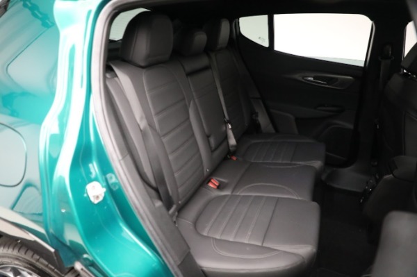 New 2024 Alfa Romeo Tonale Veloce for sale Sold at Alfa Romeo of Greenwich in Greenwich CT 06830 27