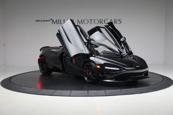 New 2024 McLaren 750S for sale Sold at Alfa Romeo of Greenwich in Greenwich CT 06830 20