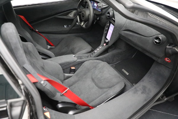 New 2024 McLaren 750S for sale Sold at Alfa Romeo of Greenwich in Greenwich CT 06830 26