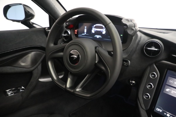 New 2024 McLaren 750S for sale Sold at Alfa Romeo of Greenwich in Greenwich CT 06830 28