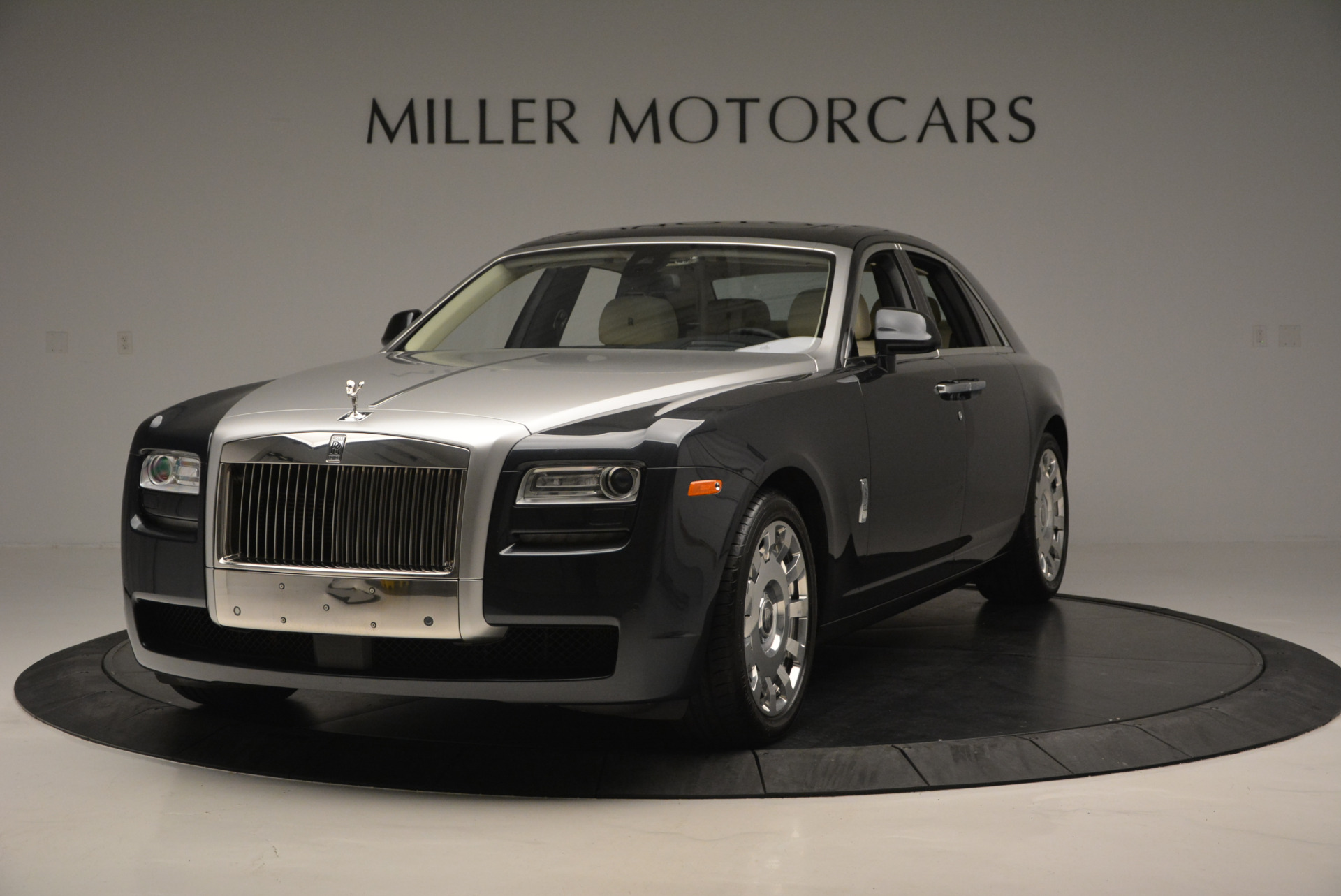 Used 2013 Rolls-Royce Ghost for sale Sold at Alfa Romeo of Greenwich in Greenwich CT 06830 1