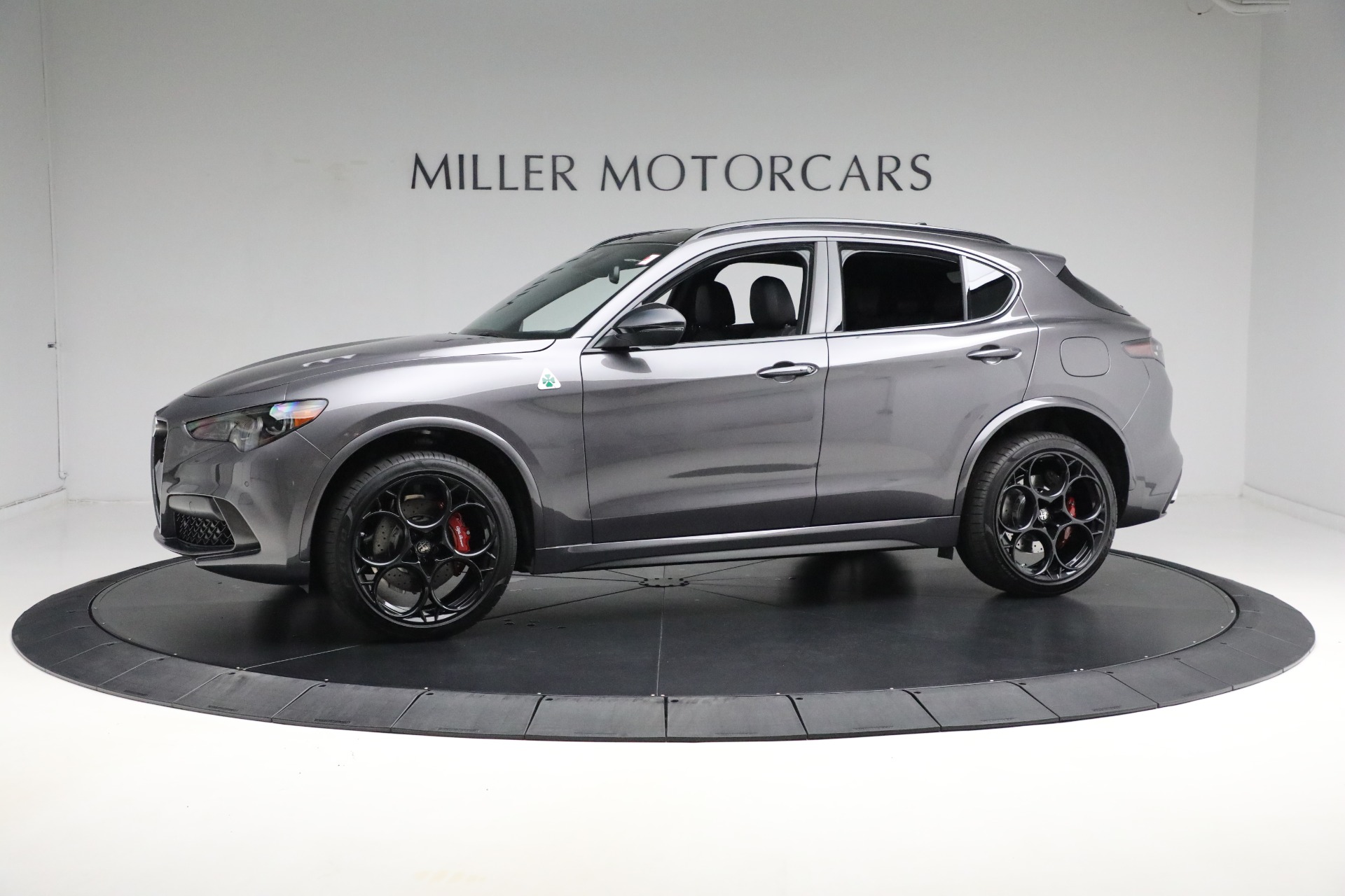 Rocker Panel Kit | ALFA ROMEO STELVIO QUADRIFOGLIO 2024 Rocker Panel Kit | ALFA ROMEO STELVIO QUADRIFOGLIO 2024