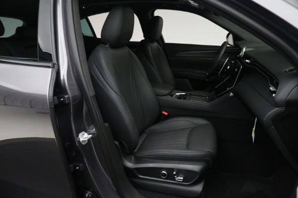 New 2024 Maserati Grecale GT for sale Sold at Alfa Romeo of Greenwich in Greenwich CT 06830 13