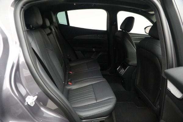New 2024 Maserati Grecale GT for sale Sold at Alfa Romeo of Greenwich in Greenwich CT 06830 15