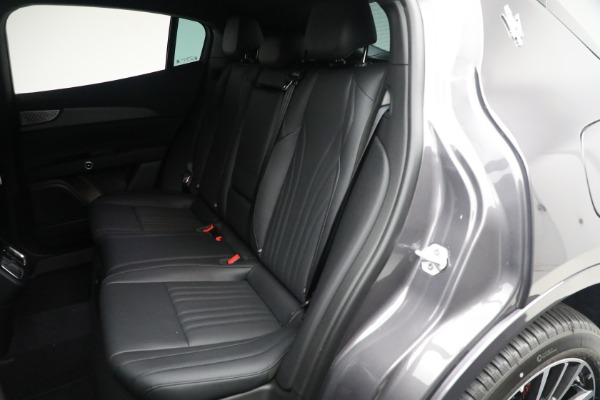 New 2024 Maserati Grecale GT for sale Sold at Alfa Romeo of Greenwich in Greenwich CT 06830 16