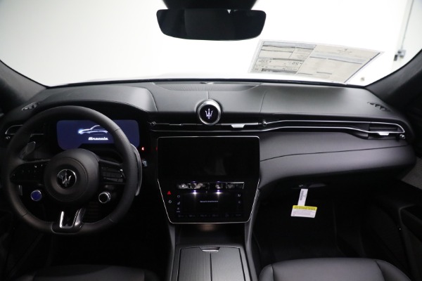 New 2024 Maserati Grecale GT for sale Sold at Alfa Romeo of Greenwich in Greenwich CT 06830 18