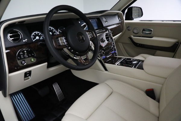 New 2024 Rolls-Royce Cullinan for sale Sold at Alfa Romeo of Greenwich in Greenwich CT 06830 22