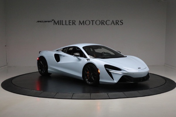 Used 2023 McLaren Artura Vision for sale Sold at Alfa Romeo of Greenwich in Greenwich CT 06830 11