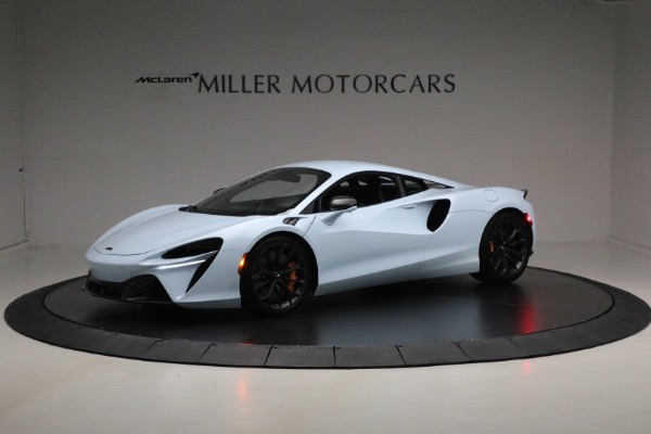 Used 2023 McLaren Artura Vision for sale Sold at Alfa Romeo of Greenwich in Greenwich CT 06830 2