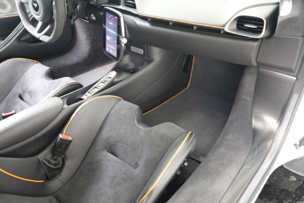 Used 2023 McLaren Artura Vision for sale Sold at Alfa Romeo of Greenwich in Greenwich CT 06830 27