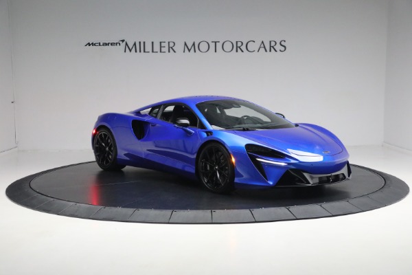 Used 2023 McLaren Artura for sale Sold at Alfa Romeo of Greenwich in Greenwich CT 06830 11