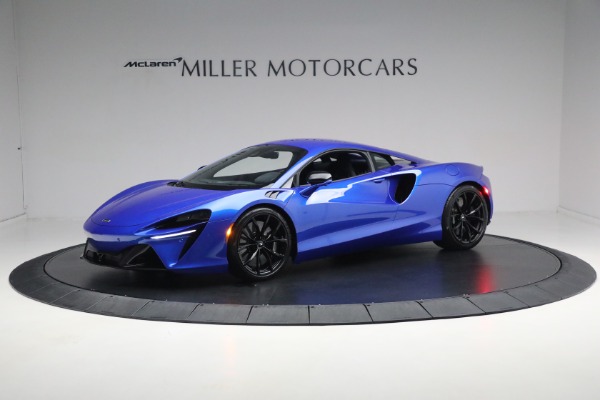 Used 2023 McLaren Artura for sale Sold at Alfa Romeo of Greenwich in Greenwich CT 06830 2