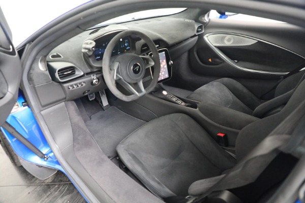 Used 2023 McLaren Artura for sale Sold at Alfa Romeo of Greenwich in Greenwich CT 06830 22