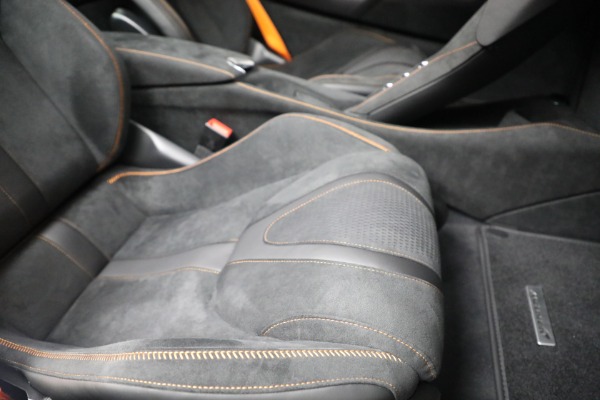 New 2024 McLaren 750S Performance for sale Sold at Alfa Romeo of Greenwich in Greenwich CT 06830 27