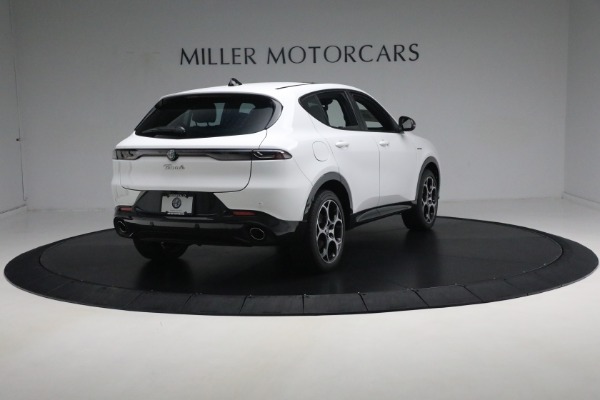 Used 2024 Alfa Romeo Tonale Veloce for sale $29,900 at Alfa Romeo of Greenwich in Greenwich CT 06830 13
