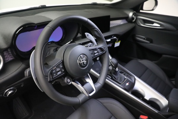 Used 2024 Alfa Romeo Tonale Veloce for sale $29,900 at Alfa Romeo of Greenwich in Greenwich CT 06830 19