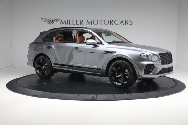Used 2023 Bentley Bentayga Azure Hybrid for sale $159,900 at Alfa Romeo of Greenwich in Greenwich CT 06830 11