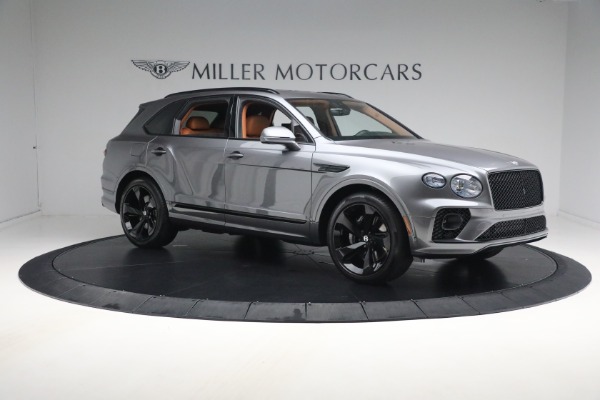 Used 2023 Bentley Bentayga Azure Hybrid for sale $159,900 at Alfa Romeo of Greenwich in Greenwich CT 06830 12