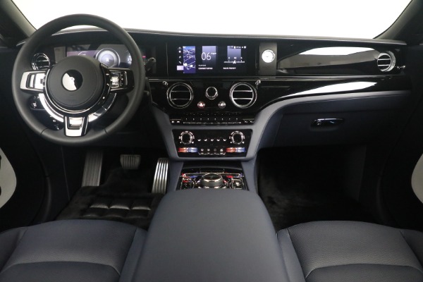 New 2024 Rolls-Royce Spectre for sale Sold at Alfa Romeo of Greenwich in Greenwich CT 06830 4